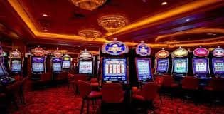 bm395 ဘင်ဂို — online bingo room တွင် numbers ဆွဲနေသောမြင်ကွင်း